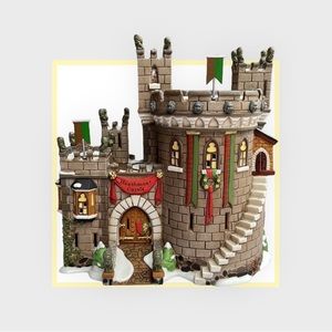 Dept 56 “Heathmoor Castle” Dickens Village Series, 1999